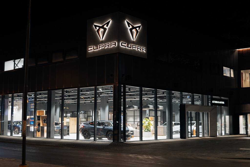 “AUTOBRAVA Motors” dīlercentrs Pārdaugavā – lielākais CUPRA Garage autosalons Baltijā 20 “AUTOBRAVA Motors” dīlercentrs Pārdaugavā – lielākais CUPRA Garage autosalons Baltijā, modernākās tehnoloģijas virsbūvju remontā un augstas kvalitātes servisa centrs
