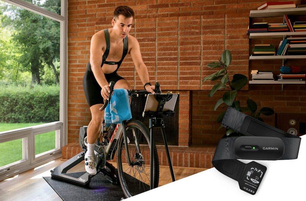 Garmin iepazīstina ar HRM 200 pulsometru un Instinct® 3 sērijas viedpulksteņiem