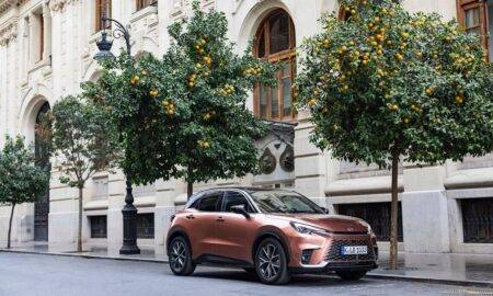 Lexus LBX atkārtoti iegūst What Car? Gada mazā SUV titulu