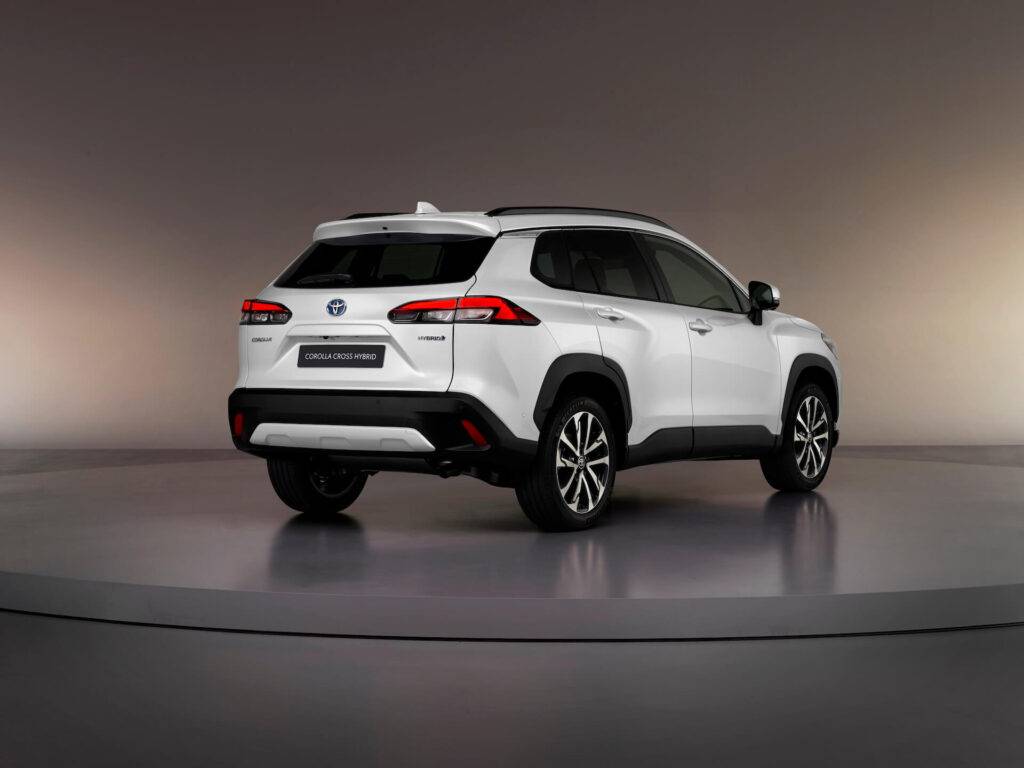 Toyota Corolla nosaukta par Gada ģimenes auto 6 Toyota Corolla nosaukta par Gada ģimenes auto