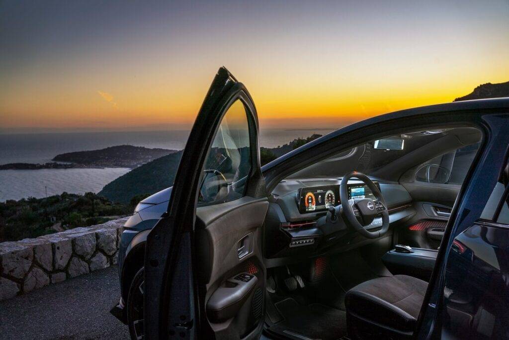 Nissan Ariya NISMO: sportisks brauciens bez izmešiem 16 Nissan Ariya NISMO: sportisks brauciens bez izmešiem