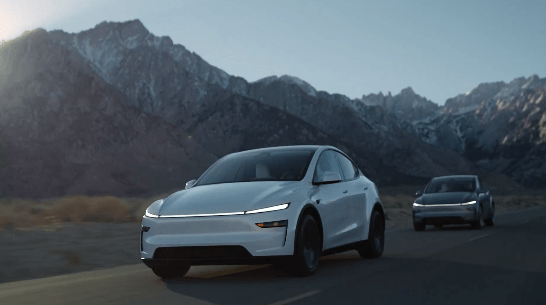 Tesla ir laidusi klajā modernizēto Y Juniper modeli 11 Tesla ir laidusi klajā modernizēto modeli Y Juniper