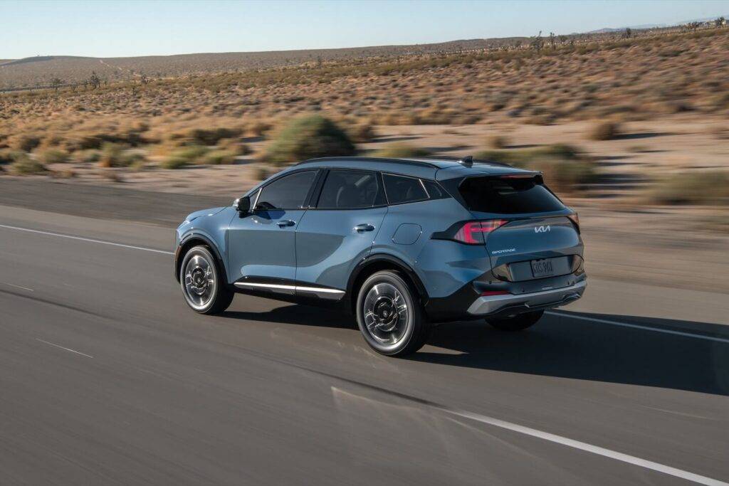 Ieskats grāmatvedības annālēs: kas noticis ar krosoveriem? 6 Kia Sportage