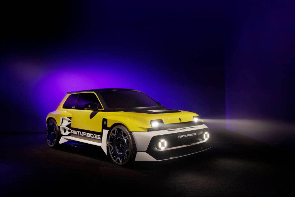 Jau var rezervēt RENAULT 5 TURBO 3E! 15 RENAULT 5 TURBO 3E – leģenda atgriežas paša pirmā elektriskā "Mini Superaute" veidolā