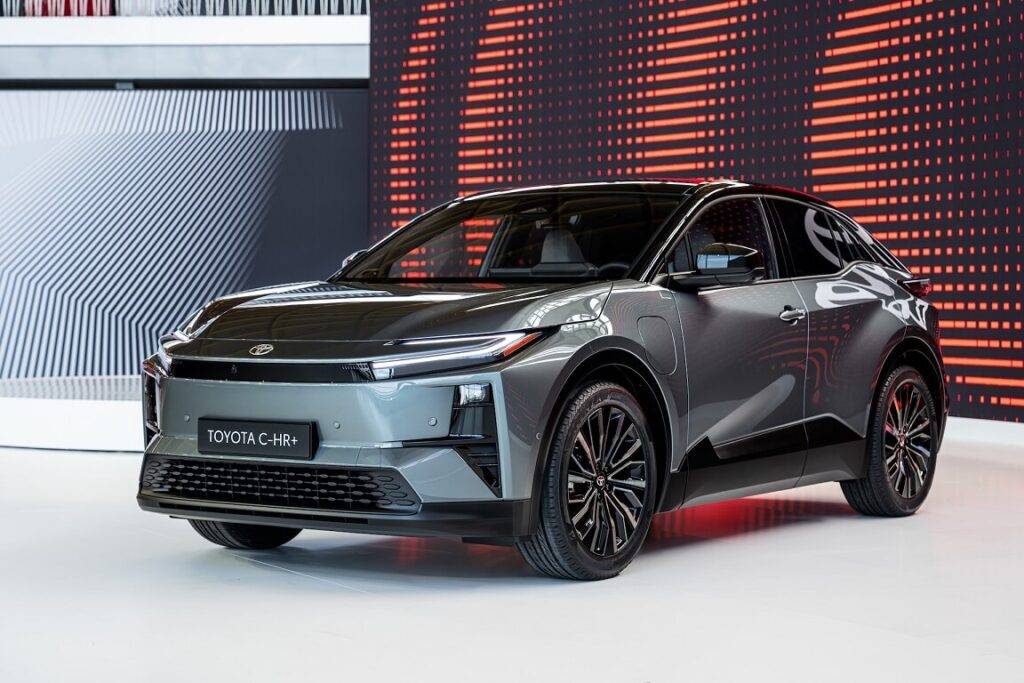 Notikusi jaunās elektriskās Toyota C-HR+ pasaules prezentācija 14 Notikusi jaunās elektriskās Toyota C-HR+ pasaules prezentācija