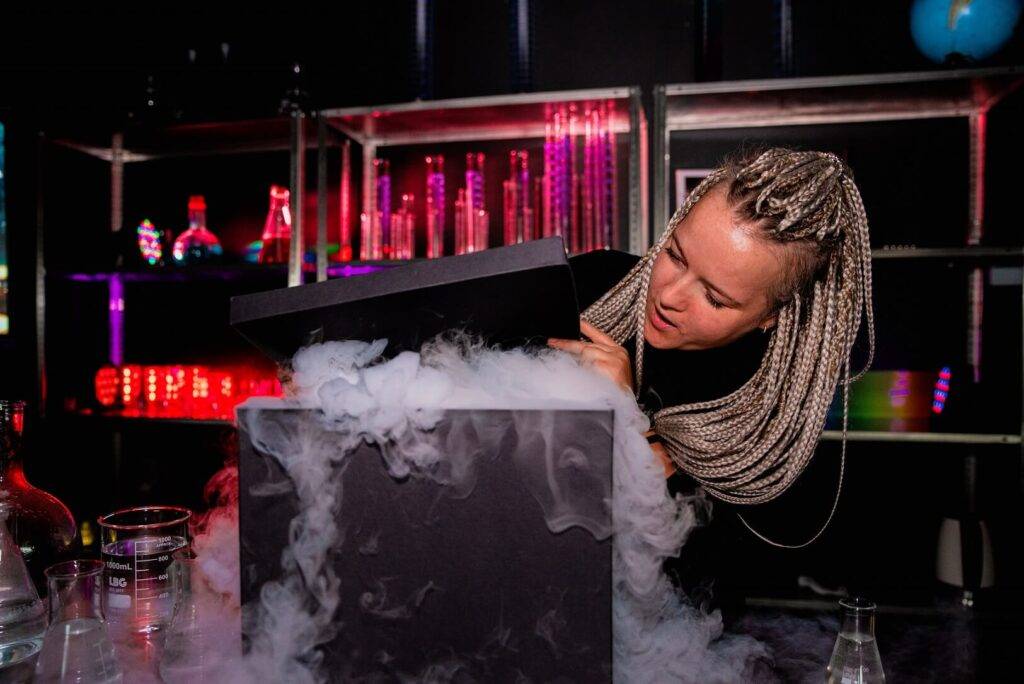 Aprīlī zinātnes centrs VIZIUM priecēs apmeklētājus ar radošām, izzinošām un krāsainām aktivitātēm 11 Aprīlī zinātnes centrs VIZIUM priecēs apmeklētājus ar radošām, izzinošām un krāsainām aktivitātēm