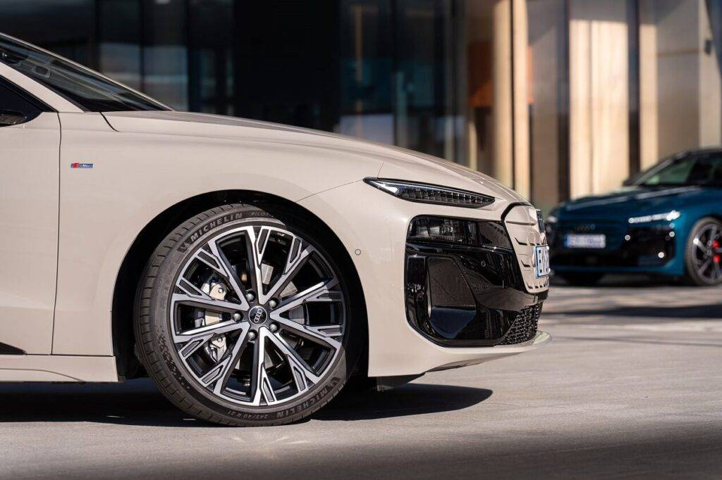 Ekstravagantais un dinamiskais Audi A6 Sportback e-tron Latvijā 17 Ekstravagantais un dinamiskais Audi A6 Sportback e-tron Latvijā
