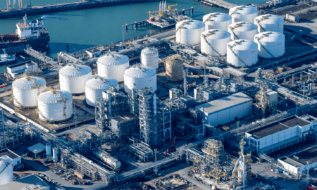 Neste uzsāk ilgtspējīgas aviācijas degvielas (SAF) ražošanu savā atjaunojamo produktu pārstrādes rūpnīcā Roterdamā, Nīderlandē