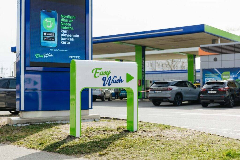 Neste atklāj Latvijā pirmo Neste Easy Wash tuneļveida automazgātavu