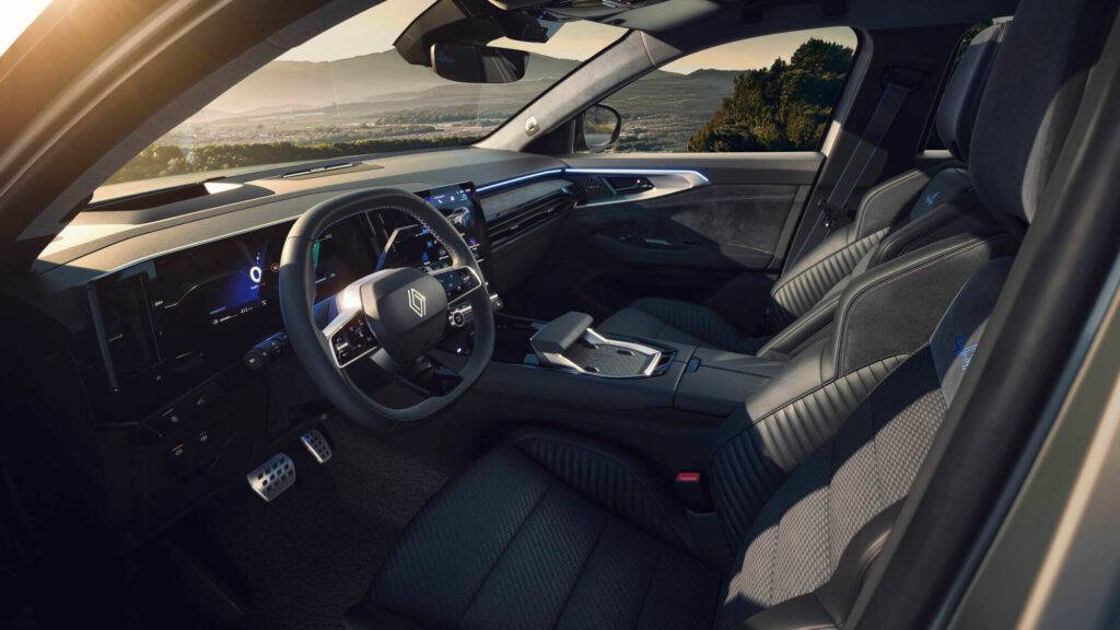 Jaunais RENAULT AUSTRAL – pašpārliecināts dizains, vairāk komforta un hibrīdautomobiļa efektivitāte 23 Jaunais RENAULT AUSTRAL