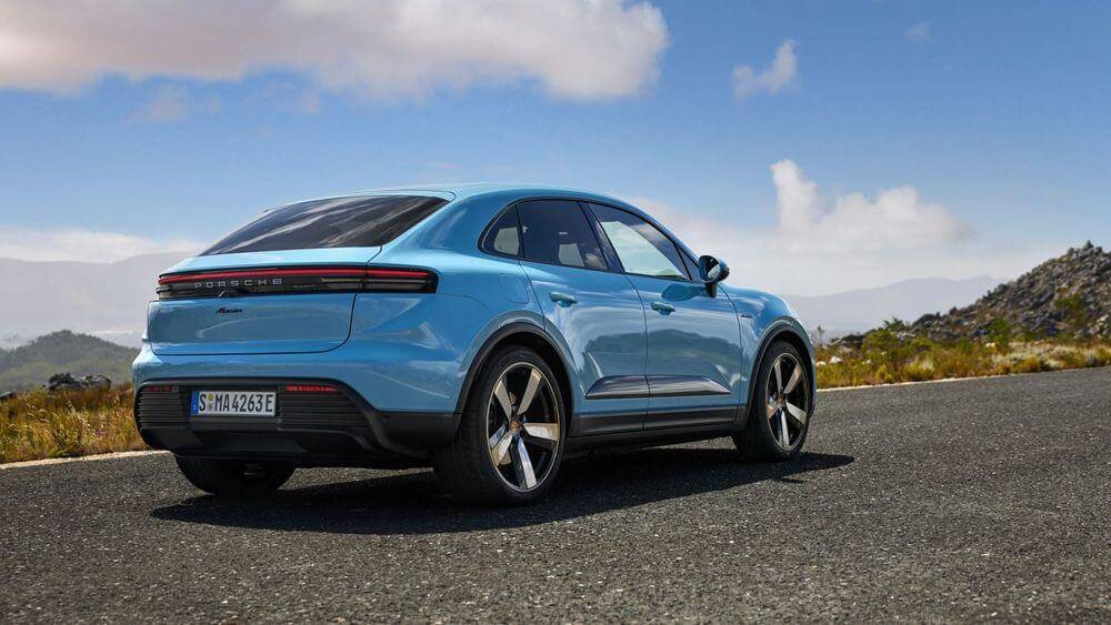 “Porsche” 2025. gada pirmo kvartālu Latvijā noslēdz TOP3 Premium segmentā 5 “Porsche” 2025. gada pirmo kvartālu Latvijā noslēdz TOP3 Premium segmentā
