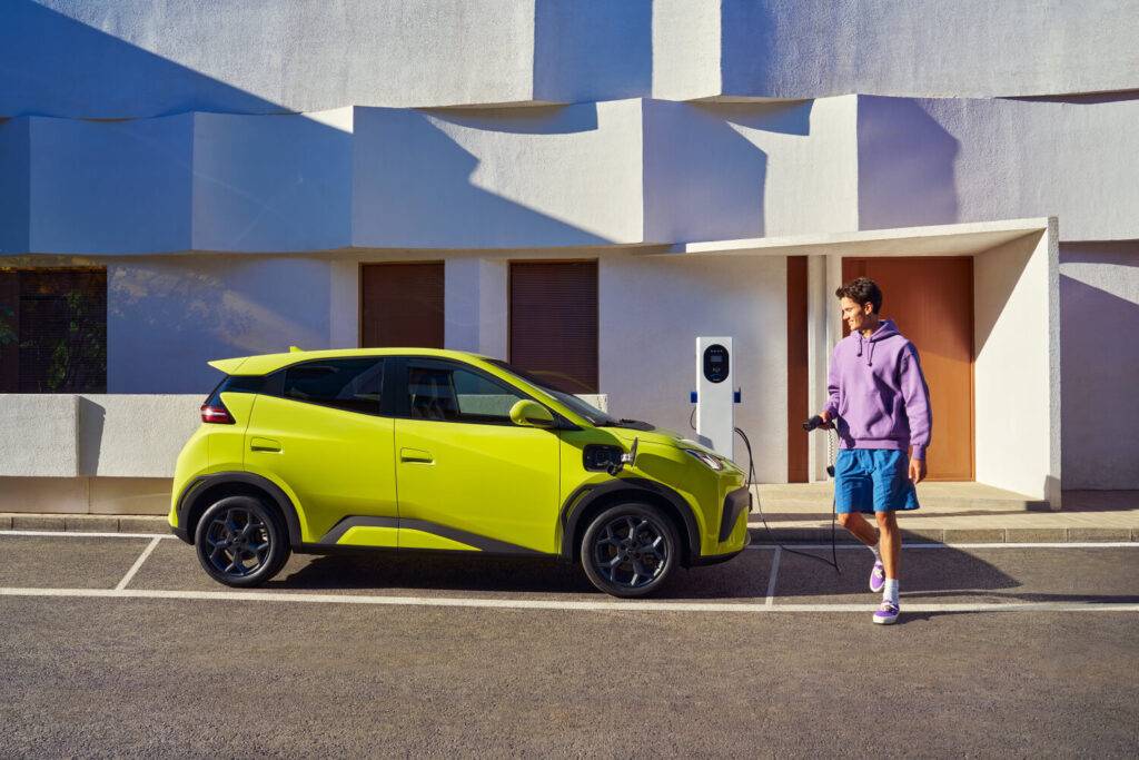 BYD prezentē jaunu elektromobili Eiropas tirgum – DOLPHIN SURF 14 DOLPHIN SURF