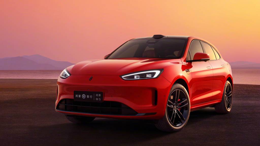 Vai Huawei kļūs par Tesla konkurentu? Aito uzstāda pārdošanas un nobraukuma rekordus 11 Aito M5 Ultra