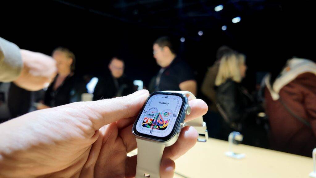 “Berlīne, kafija un tehnoloģiju mirdzums” jeb kā mēs nokļuvām līdz Huawei launch ar garšu un stilu 22 Fashion Forward