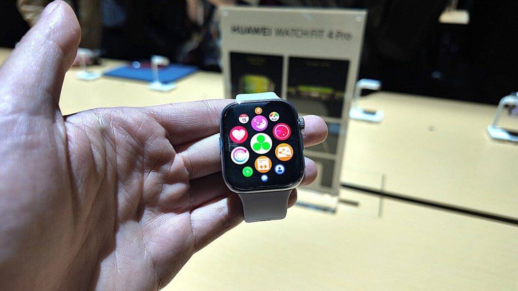 Huawei prezente WATCH 5 un WATCH FIT 4