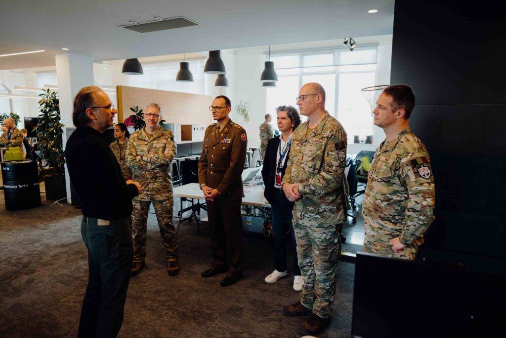 Sadarbībā ar Tet veiksmīgi noritējušas “Locked Shields 2025” kiberaizsardzības mācības 9 Sadarbībā ar Tet veiksmīgi noritējušas “Locked Shields 2025” kiberaizsardzības mācības