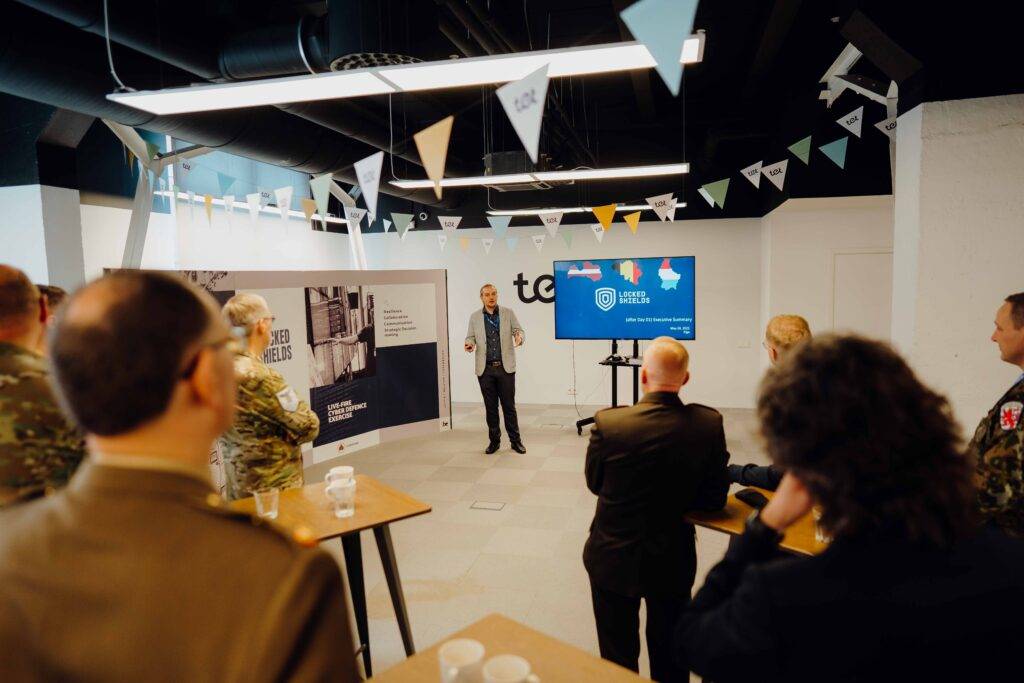 Sadarbībā ar Tet veiksmīgi noritējušas “Locked Shields 2025” kiberaizsardzības mācības 8 Sadarbībā ar Tet veiksmīgi noritējušas “Locked Shields 2025” kiberaizsardzības mācības