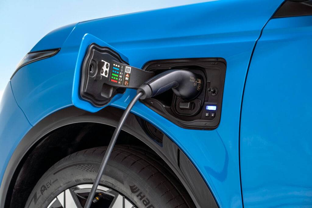 Stils satiek ilgtspēju: iepazīstinām ar drosmīgo un elektrisko Nissan Micra 13 Stils satiek ilgtspēju: iepazīstinām ar drosmīgo un elektrisko Nissan Micra