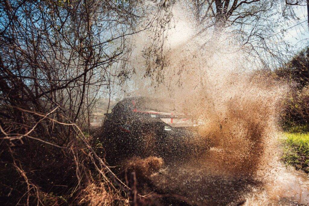 Dacia Sandriders uz pasaules rallijreida podesta Dienvidāfrikā 16 Dacia Sandriders uz pasaules rallijreida podesta Dienvidāfrikā