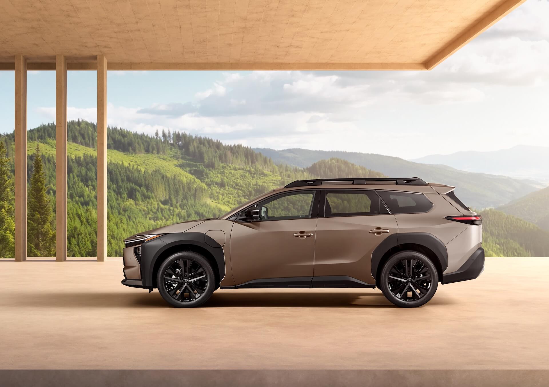 Toyota prezentē jauno bZ4X Touring – elektrisku SUV ģimenes piedzīvojumiem 11 Toyota prezentē jauno bZ4X Touring – elektrisku SUV ģimenes piedzīvojumiem