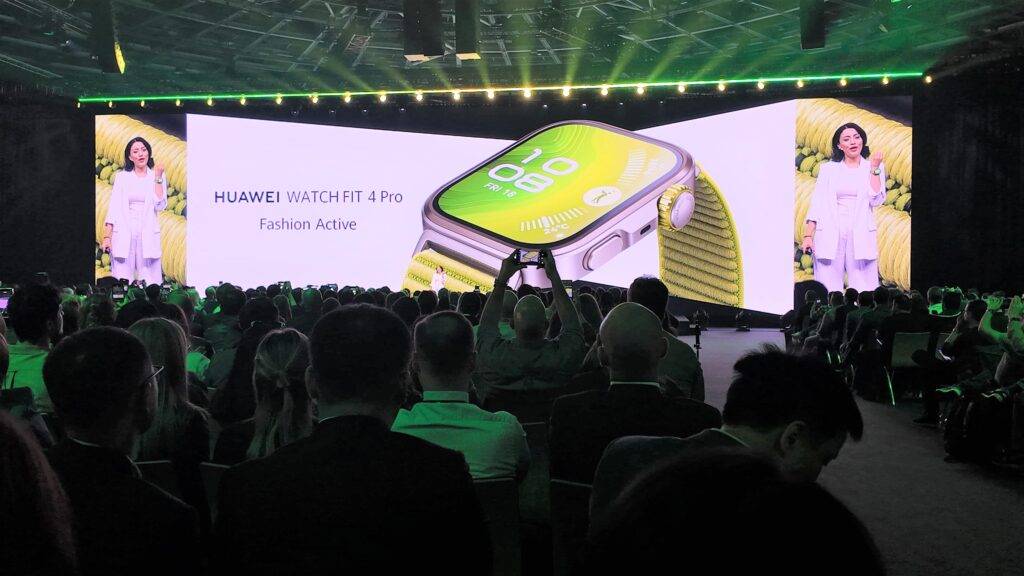 Huawei prezentē WATCH 5 un WATCH FIT 4