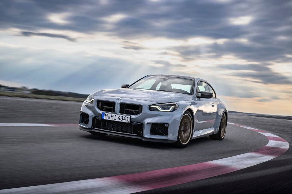 Jaunais BMW M2 CS – etalons kompakto sporta auto elitē 7 Jaunais BMW M2 CS