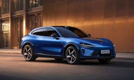 Jaunums elektromobiļu tirgū: SUV “Xiaomi YU7” ar vienu uzlādi spēj nobraukt līdz pat 835 kilometriem