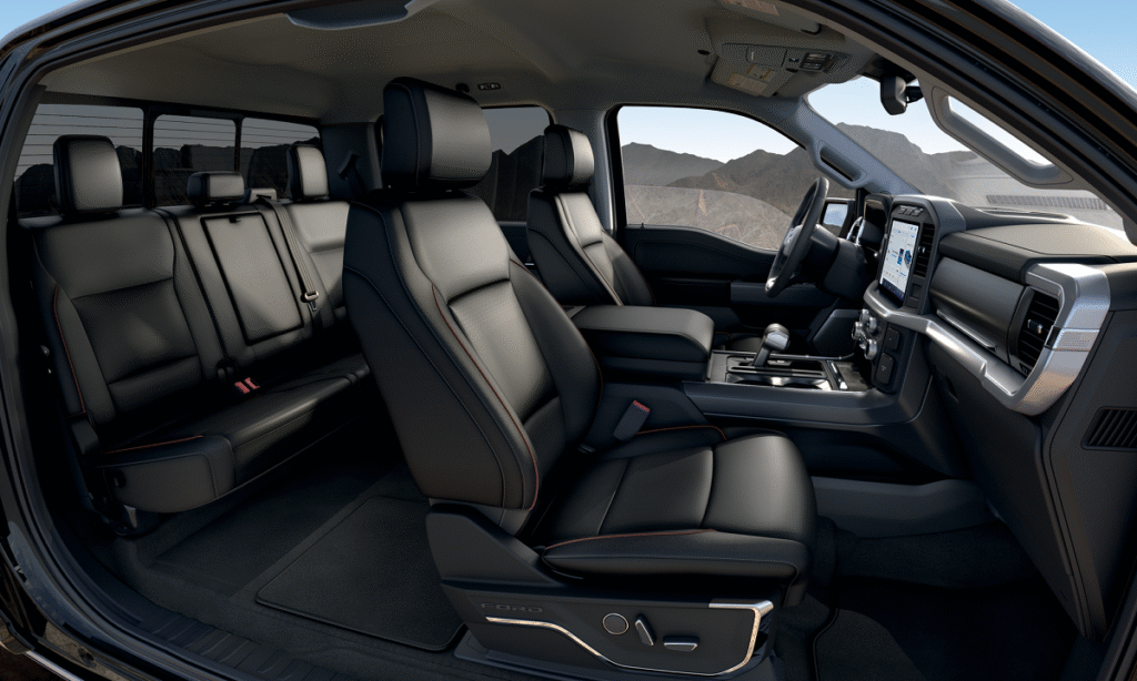 Inchcape kļūst par pasaulē vispopulārākā pikapa Ford F-150 pirmo un vienīgo oficiālo izplatītāju Latvijā 7 Inchcape kļūst par pasaulē vispopulārākā pikapa Ford F-150 pirmo un vienīgo oficiālo izplatītāju Latvijā