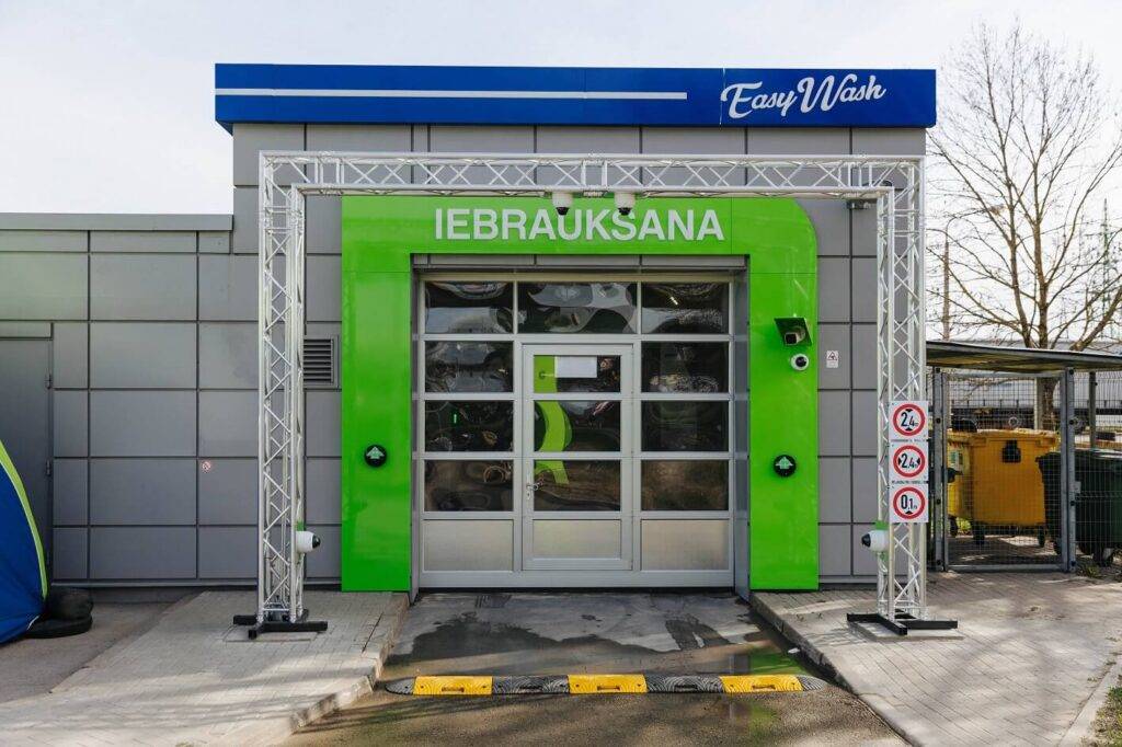 Neste atklāj Latvijā otro Neste Easy Wash tuneļveida automazgātavu