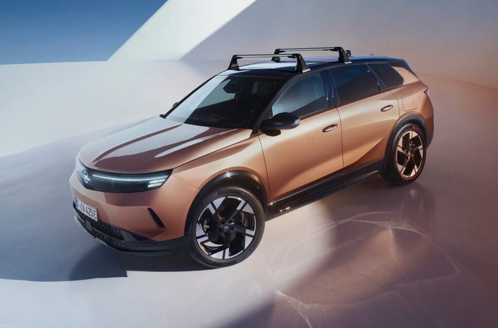 Opel Grandland aksesuāri: praktiski un eleganti 11 Opel Grandland aksesuāri: praktiski un eleganti