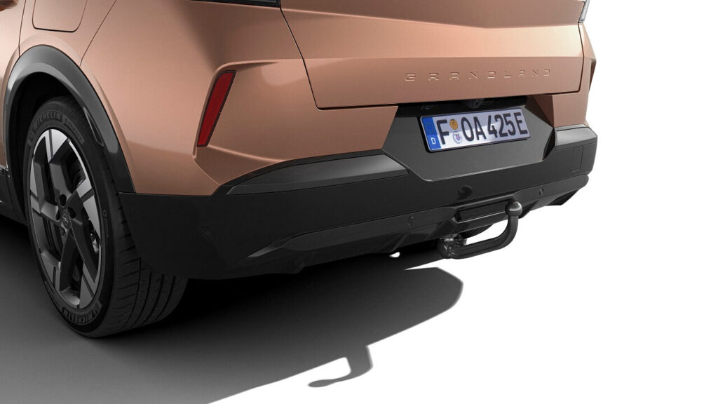 Opel Grandland aksesuāri: praktiski un eleganti 14 Opel Grandland aksesuāri: praktiski un eleganti