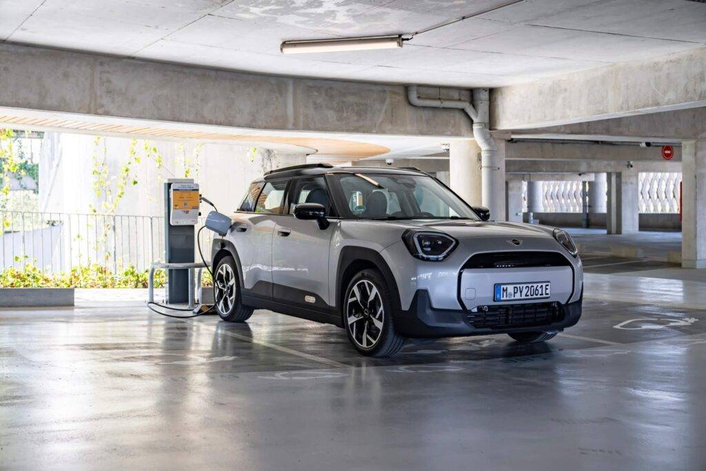 Pilnībā elektriskais MINI Aceman: pilsētas supervaronis un sabiedrotais ceļojumos 20 Pilnībā elektriskais MINI Aceman