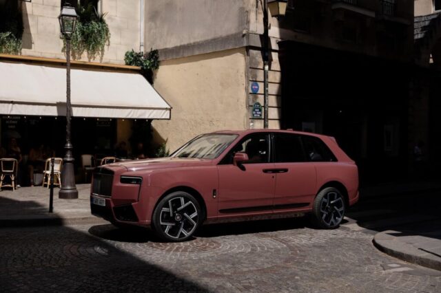 P90606996_highRes_street-style-rolls-r (1) P90606996 highRes street style rolls r 1 1 1024x682