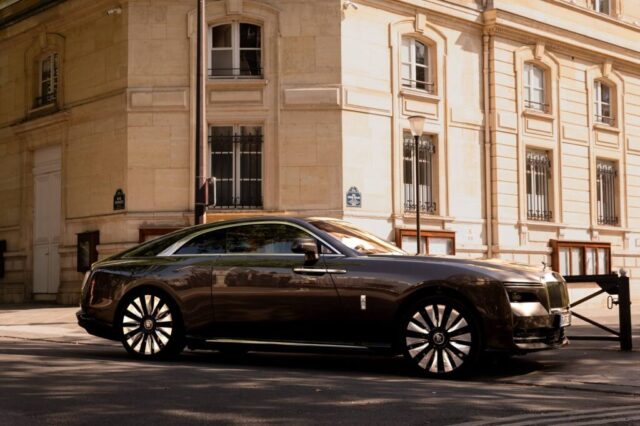 P90607000_highRes_street-style-rolls-r (1) P90607000 highRes street style rolls r 1 1 1024x682