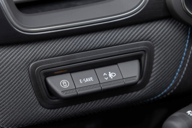 Renault Symbioz full hybrid E-Tech – Esprit Alpine – Flame Red (4) Renault Symbioz full hybrid E Tech Esprit Alpine Flame Red 4 1 1024x683