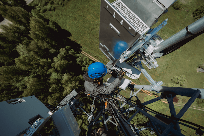 “Tele2” modernizējis 130 4G bāzes stacijas, uzstādot tajās arī 5G tehnoloģiju 5 “Tele2” modernizējis 130 4G bāzes stacijas, uzstādot tajās arī 5G tehnoloģiju