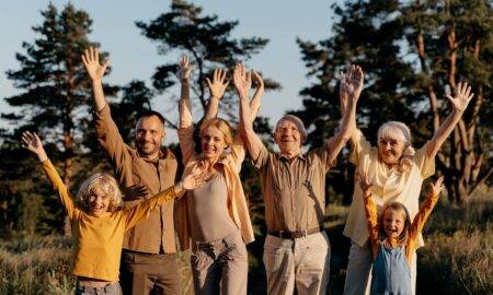 Ilgmūžības formula no “zilajām zonām”: ko dara tie, kuri dzīvo ilgāk?