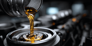 TotalEnergies kliedē mītus par motoreļļas viskozitāti