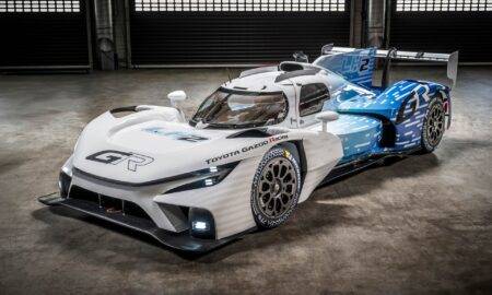 Toyota ātrākie sacīkšu un ielas automobiļi piedalīsies Gudvudas Ātruma festivālā