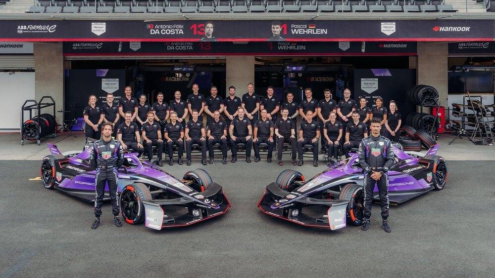 “Porsche” izcīna dubultuzvaru “Formula E”: vēsturisks tituls 4 “Porsche” izcīna dubultuzvaru “Formula E”: vēsturisks tituls