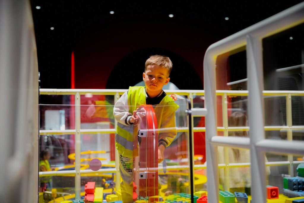 Vasara VIZIUM rit pilnā sparā – pievienojies zinātnes piedzīvojumam 11 Vasara VIZIUM rit pilnā sparā – pievienojies zinātnes piedzīvojumam