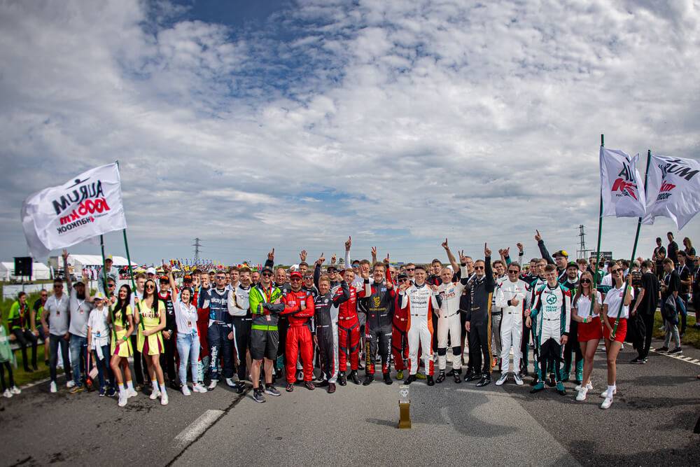 “Porsche Latvia Racing Team” uz goda pjedestāla arī leģendārajā 1006 km sacīkstē Palangā 20 “Porsche Latvia Racing Team” uz goda pjedestāla arī leģendārajā 1006 km sacīkstē Palangā