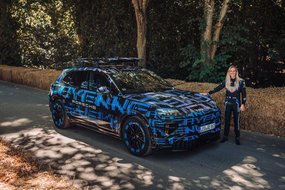 No elektriskā rekordista līdz bezceļu karalim: "Porsche Cayenne" pārsteidz Gudvudā 14 No elektriskā rekordista līdz bezceļu karalim: "Porsche Cayenne" pārsteidz Gudvudā