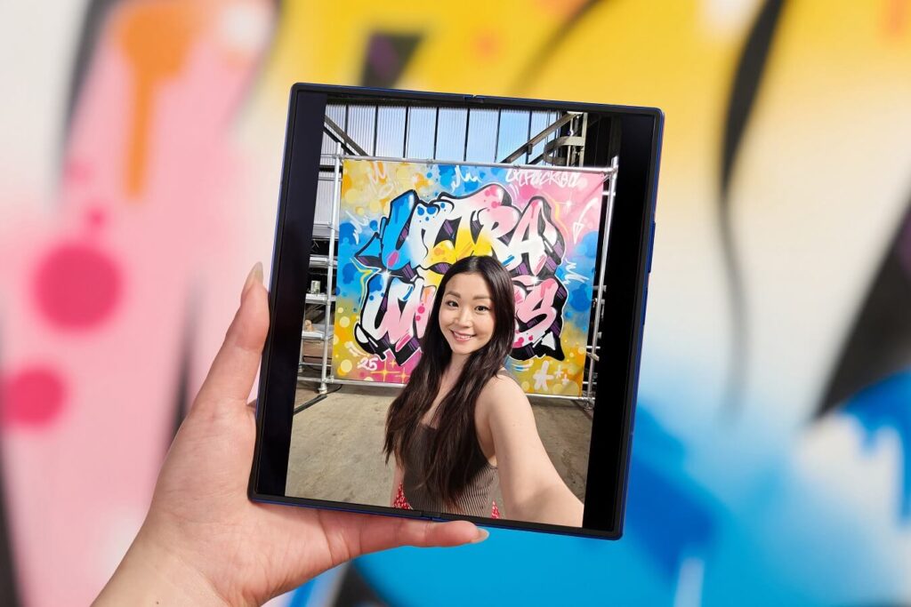 Sākusies jauna salokāmo viedtālruņu ēra – Samsung prezentē Galaxy Fold7 un Flip7