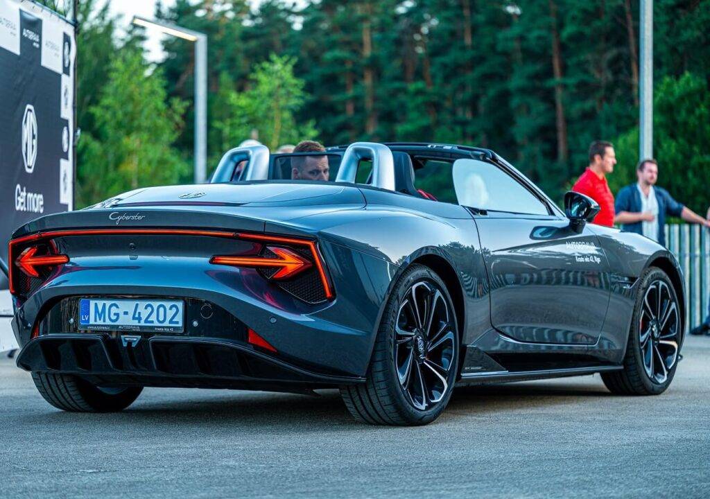 “AUTOBRAVA Motors” Rīgas Motormuzejā prezentē britu auto zīmolu MG 18 “AUTOBRAVA Motors” Rīgas Motormuzejā prezentē britu auto zīmolu MG