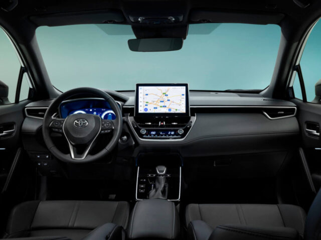 Toyota Corolla Cross High grade 3 (1) Atjauninātā Toyota Corolla Cross