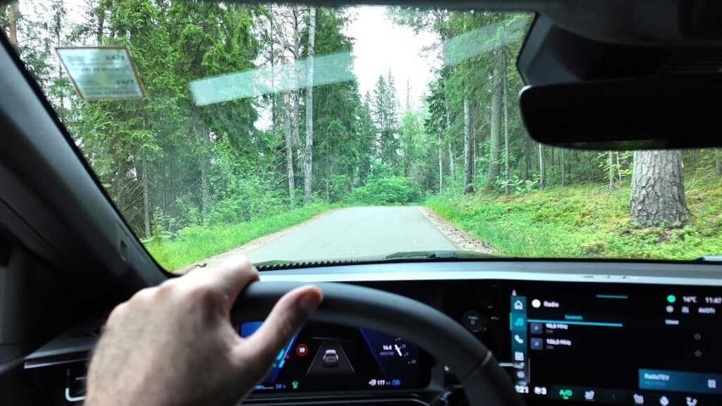 Renault 4 E-Tech electric