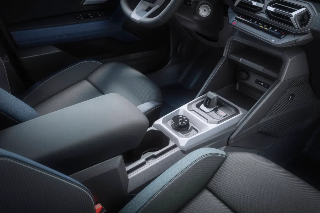 Jaunais Duster un Bigster spēka piedziņu klāsts: Ar hibrīddzinēju, sašķidrināto dabas gāzi, 4x4 un automātisko pārnesumkārbu 7 Jaunais Duster un Bigster spēka piedziņu klāsts: Ar hibrīddzinēju, sašķidrināto dabas gāzi, 4x4 un automātisko pārnesumkārbu