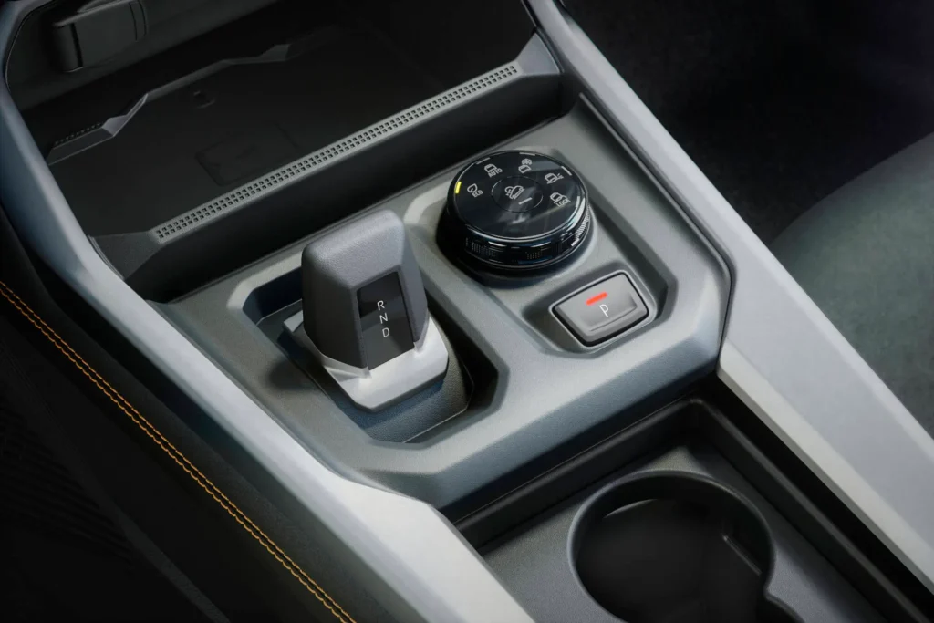 Jaunais Duster un Bigster spēka piedziņu klāsts: Ar hibrīddzinēju, sašķidrināto dabas gāzi, 4x4 un automātisko pārnesumkārbu 6 Jaunais Duster un Bigster spēka piedziņu klāsts: Ar hibrīddzinēju, sašķidrināto dabas gāzi, 4x4 un automātisko pārnesumkārbu