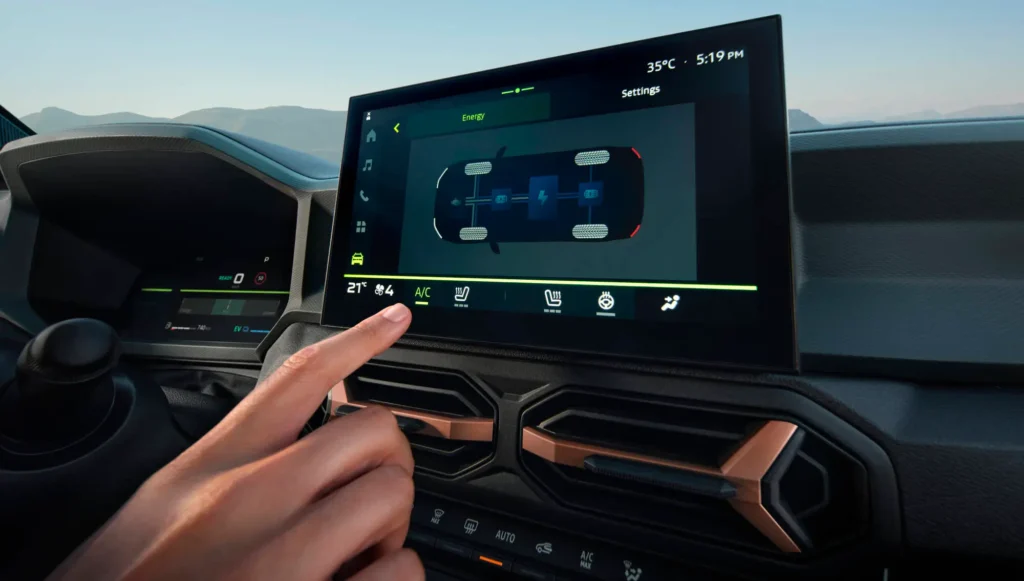 Jaunais Duster un Bigster spēka piedziņu klāsts: Ar hibrīddzinēju, sašķidrināto dabas gāzi, 4x4 un automātisko pārnesumkārbu 9 Jaunais Duster un Bigster spēka piedziņu klāsts: Ar hibrīddzinēju, sašķidrināto dabas gāzi, 4x4 un automātisko pārnesumkārbu